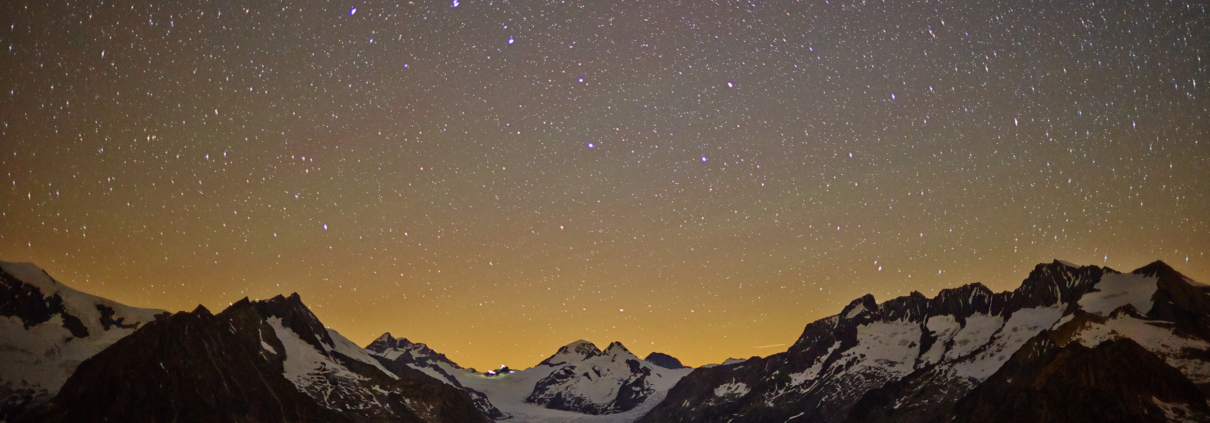 Aletschgletscher bei Nacht